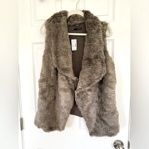 Maurice’s Faux Fur and Knit Vest size XL‎ NWT